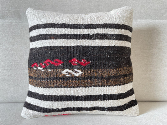 Hand woven Kilim cushion cover (40x40cm)