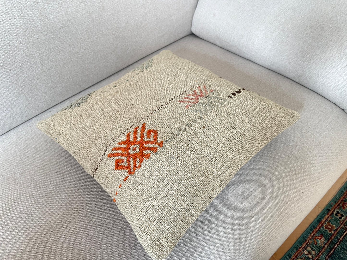 Hand woven Kilim cushion cover (40x40cm)