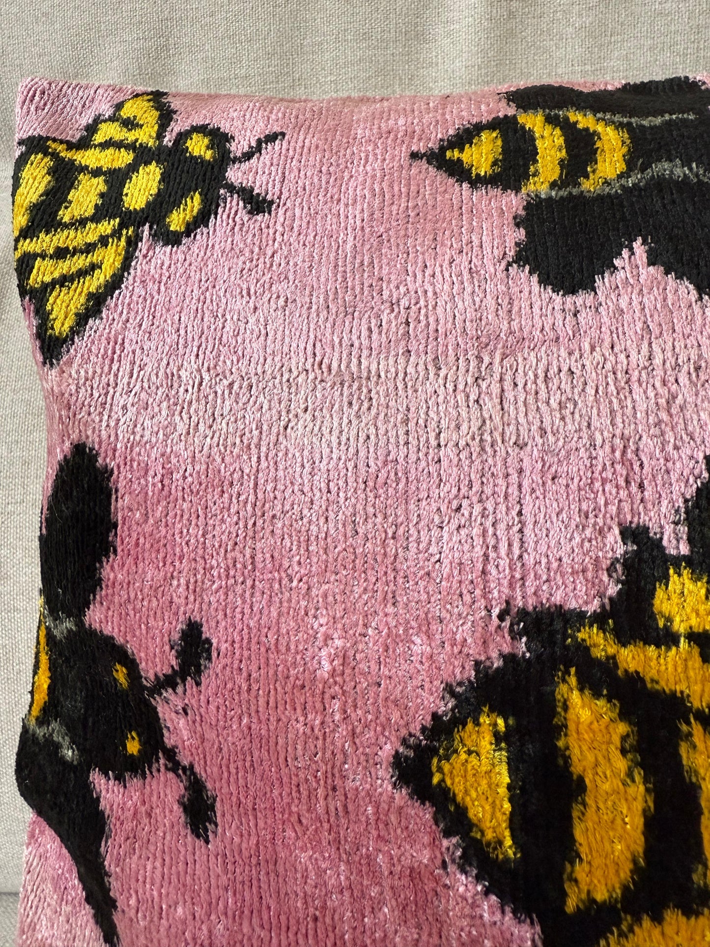 Ikat velvet cushion Hand made (40x60cm)
