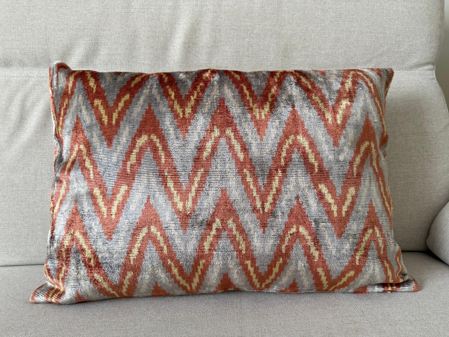 Ikat velvet cushion Hand made (40x60cm)