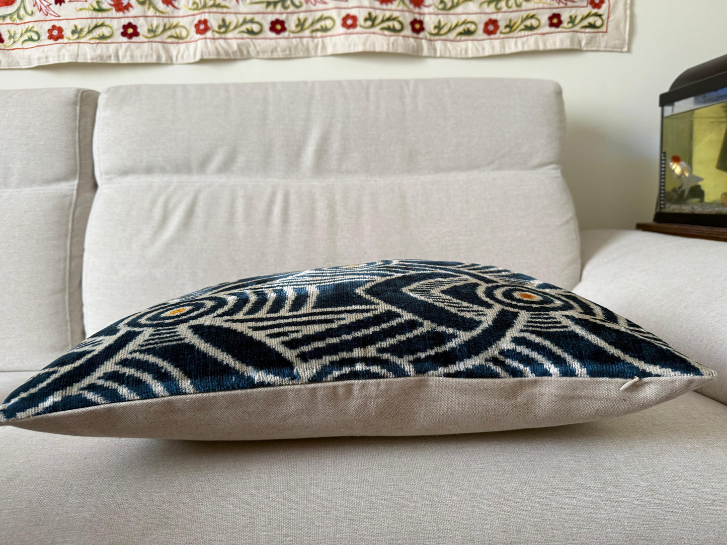 Ikat velvet cushion Hand made (40x60cm)