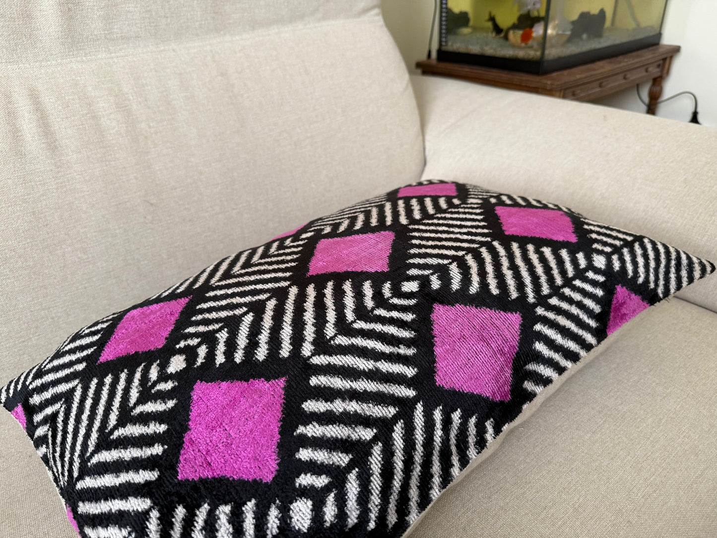 Ikat velvet cushion Hand made (40x60cm)