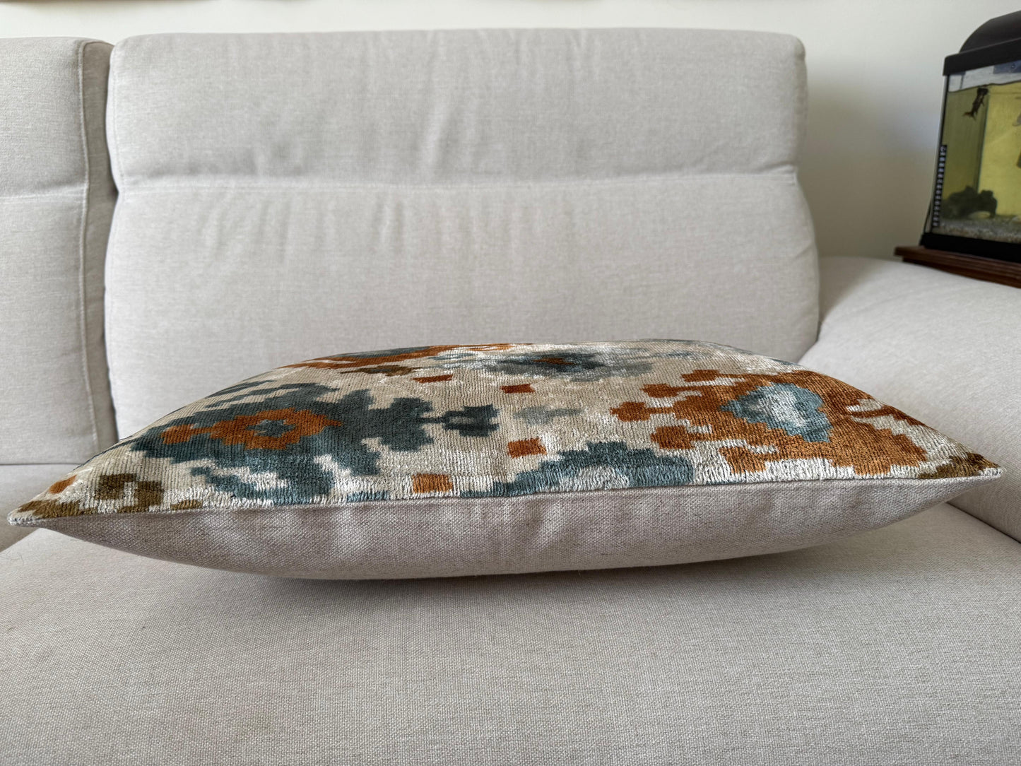 Ikat velvet cushion Hand made (40x60cm)
