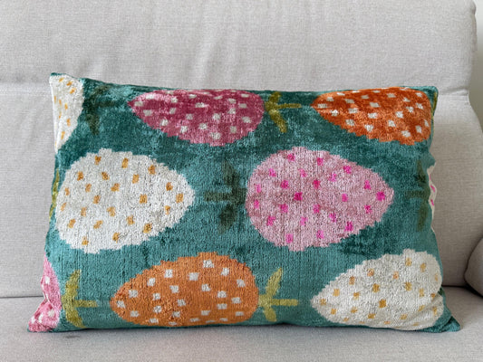 Ikat velvet cushion Hand made (40x60cm)