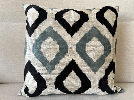 Ikat Velvet silk cushion 50x50cm.