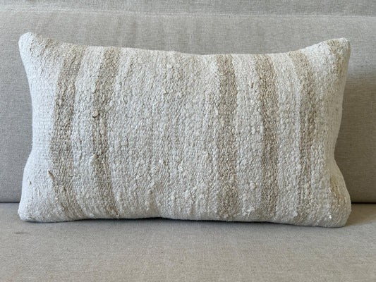 Hamp Hand woven Kilim cushion cover (50x30cm)