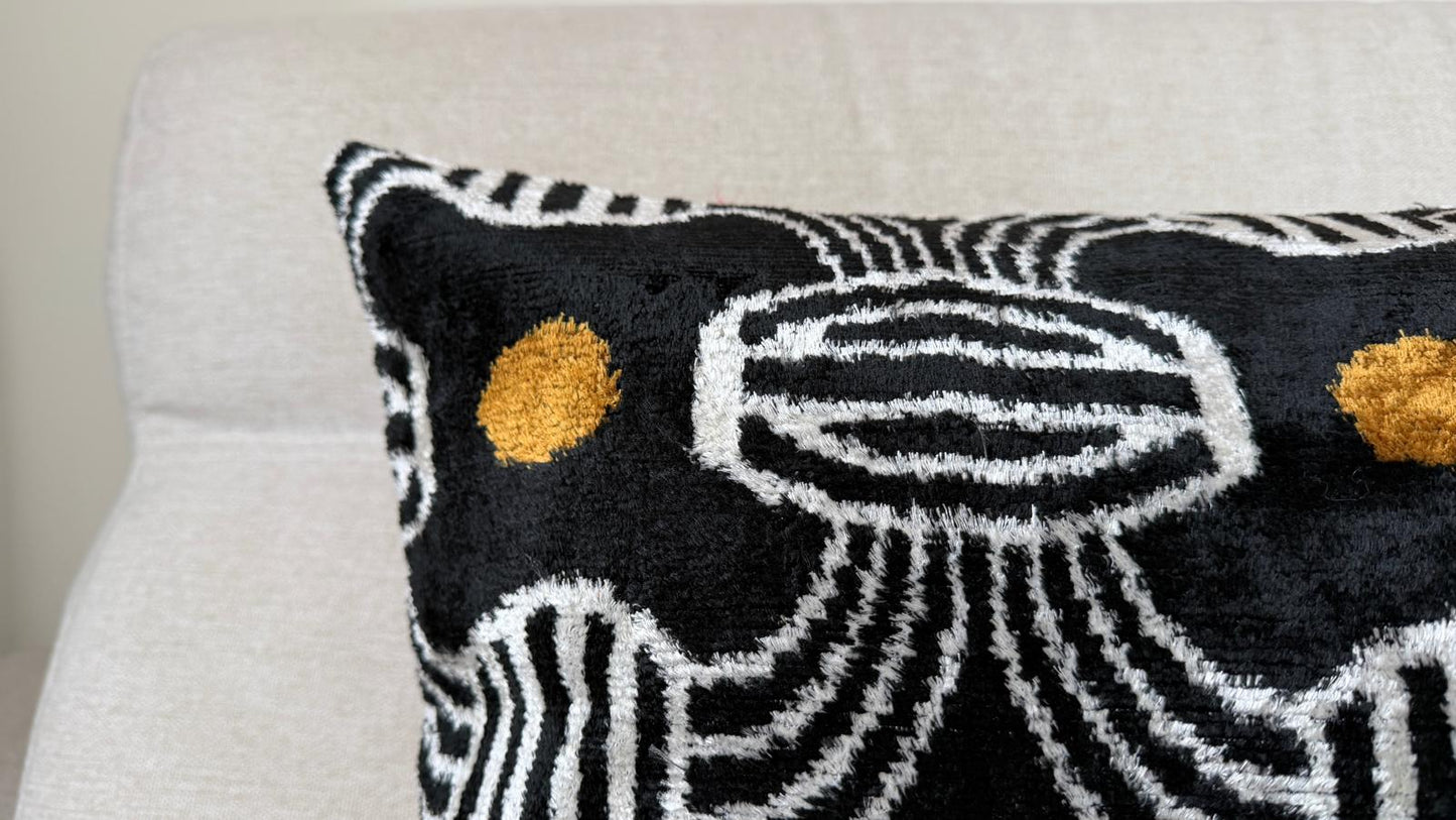 Ikat Velvet silk cushion 50x50cm.