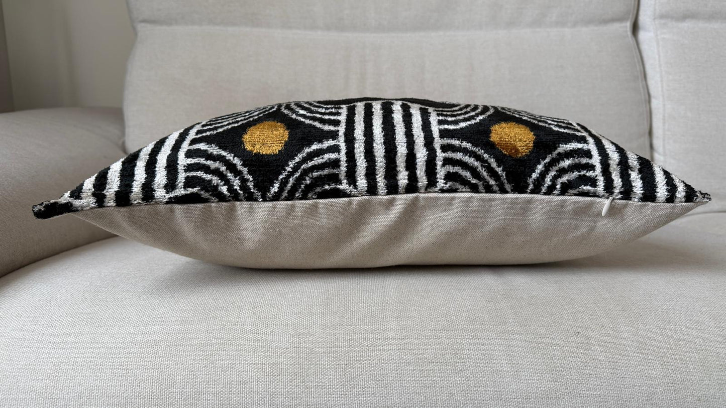 Ikat Velvet silk cushion 50x50cm.