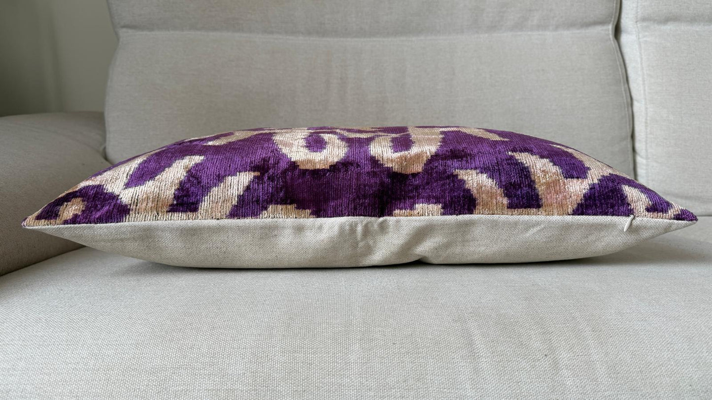 Ikat velvet cushion Hand made (40x60cm)