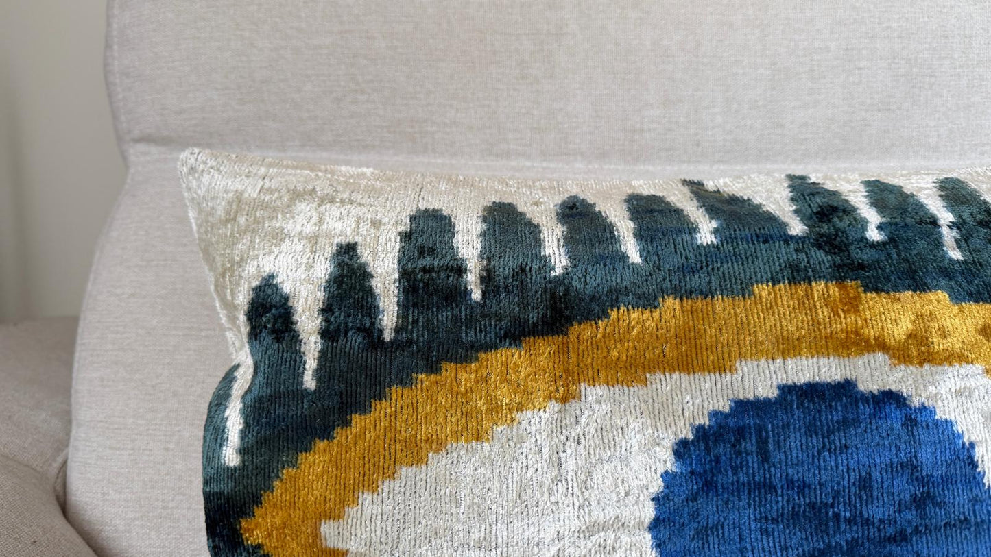 Ikat velvet cushion Hand made (40x60cm)