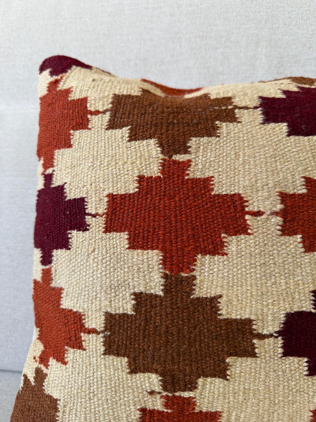 Hand woven Kilim cushion cover (40x40cm)