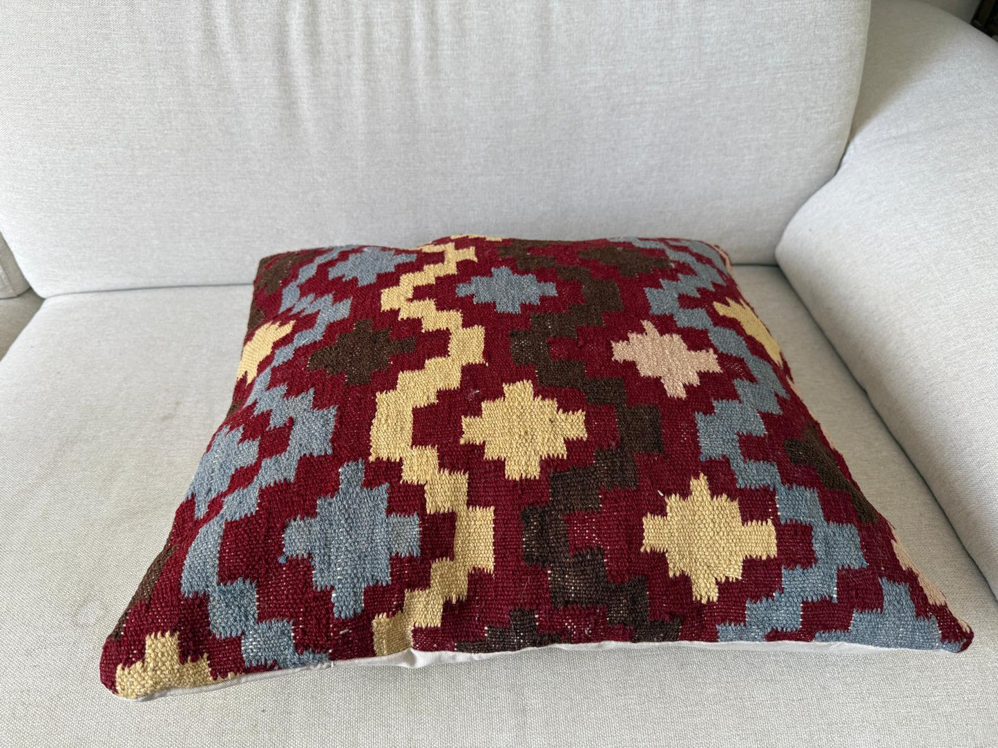 Hand woven Kilim cushion cover (50x50cm)