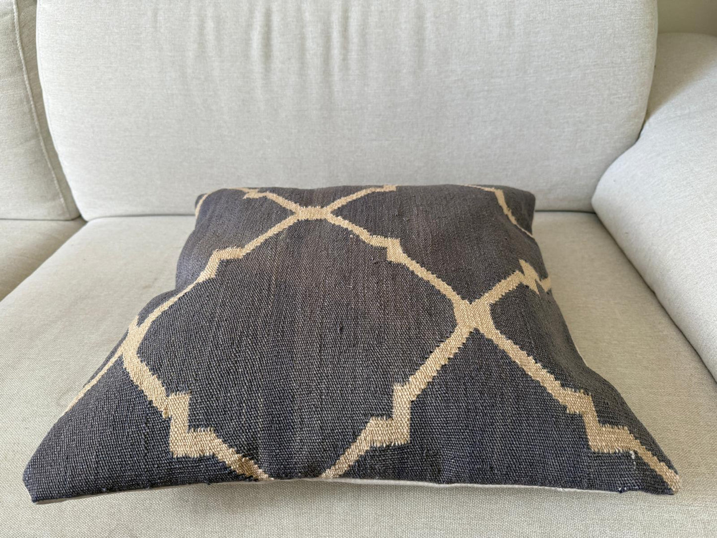 Hand woven Kilim cushion cover (50x50cm)
