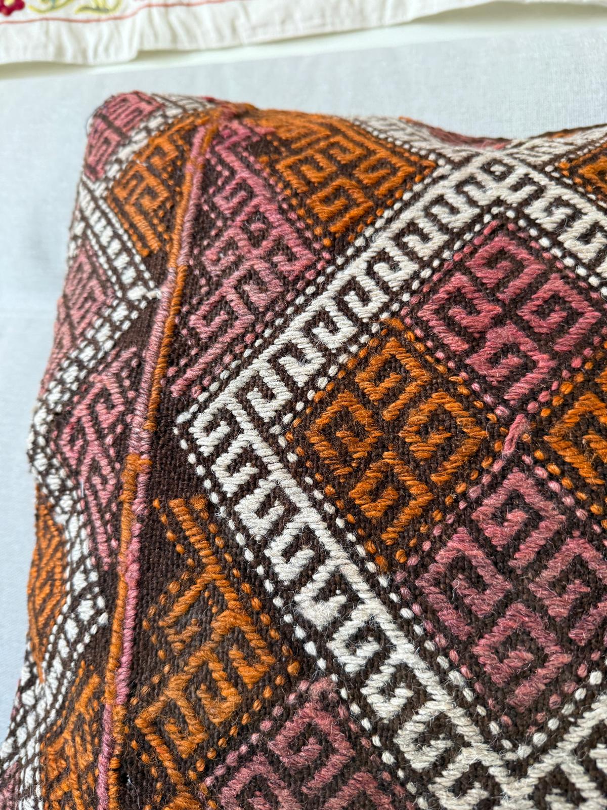 Hand woven Kilim cushion cover (50x50cm)