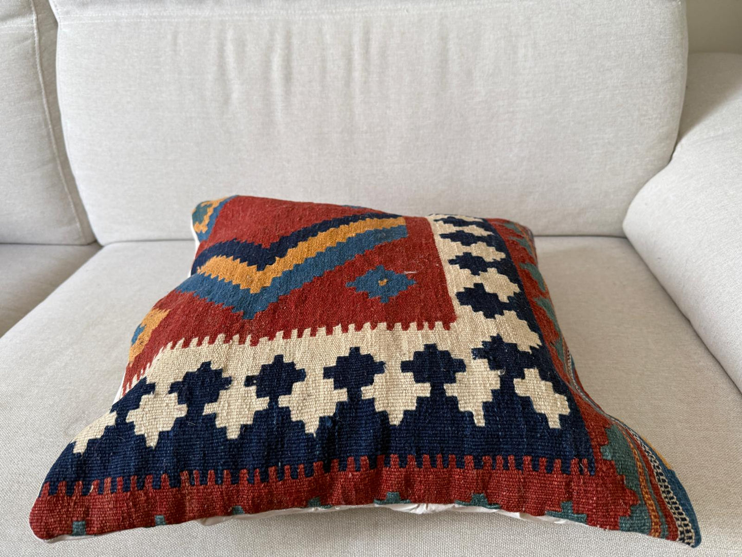 Hand woven Kilim cushion cover (50x50cm)