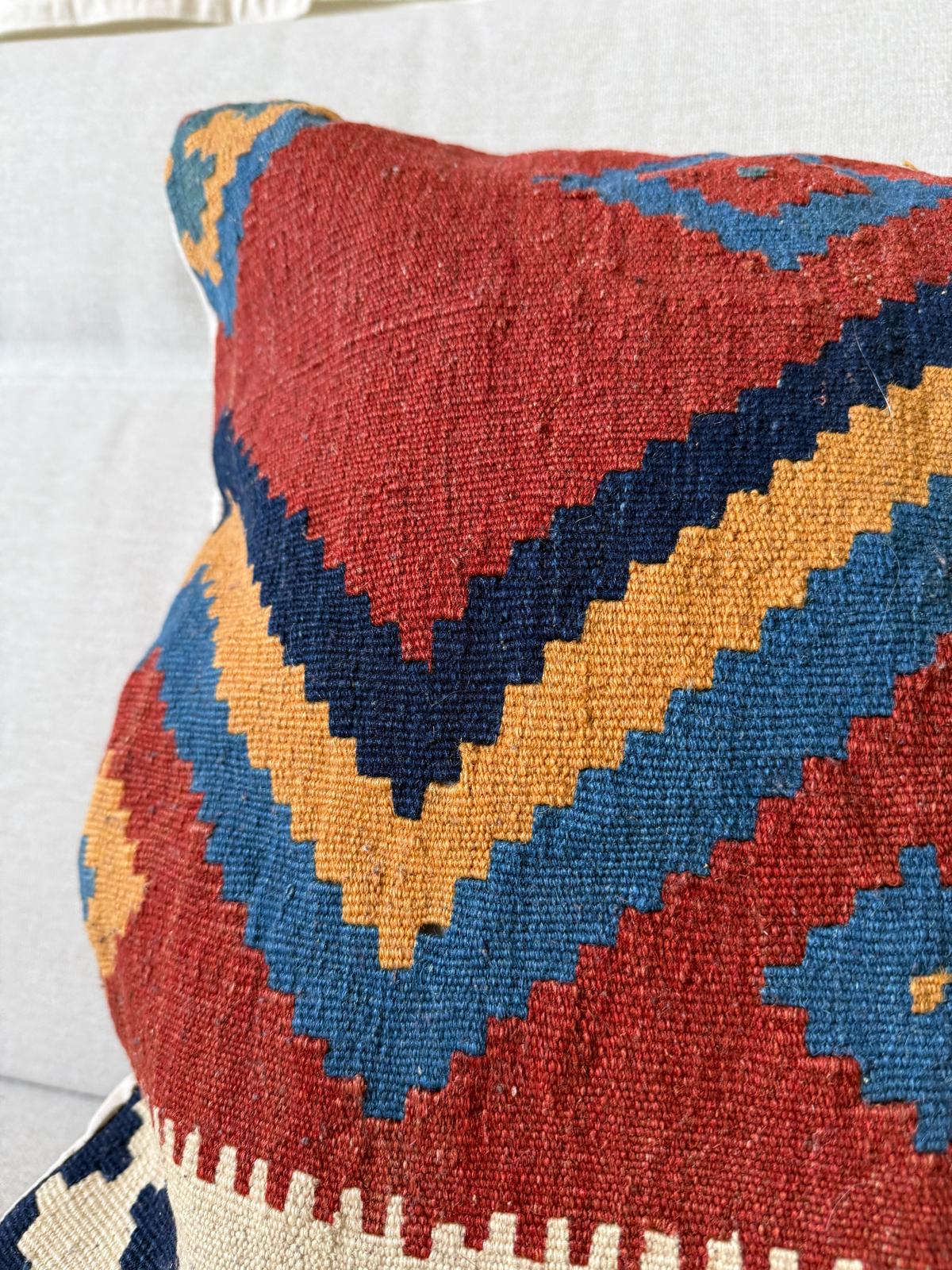 Hand woven Kilim cushion cover (50x50cm)