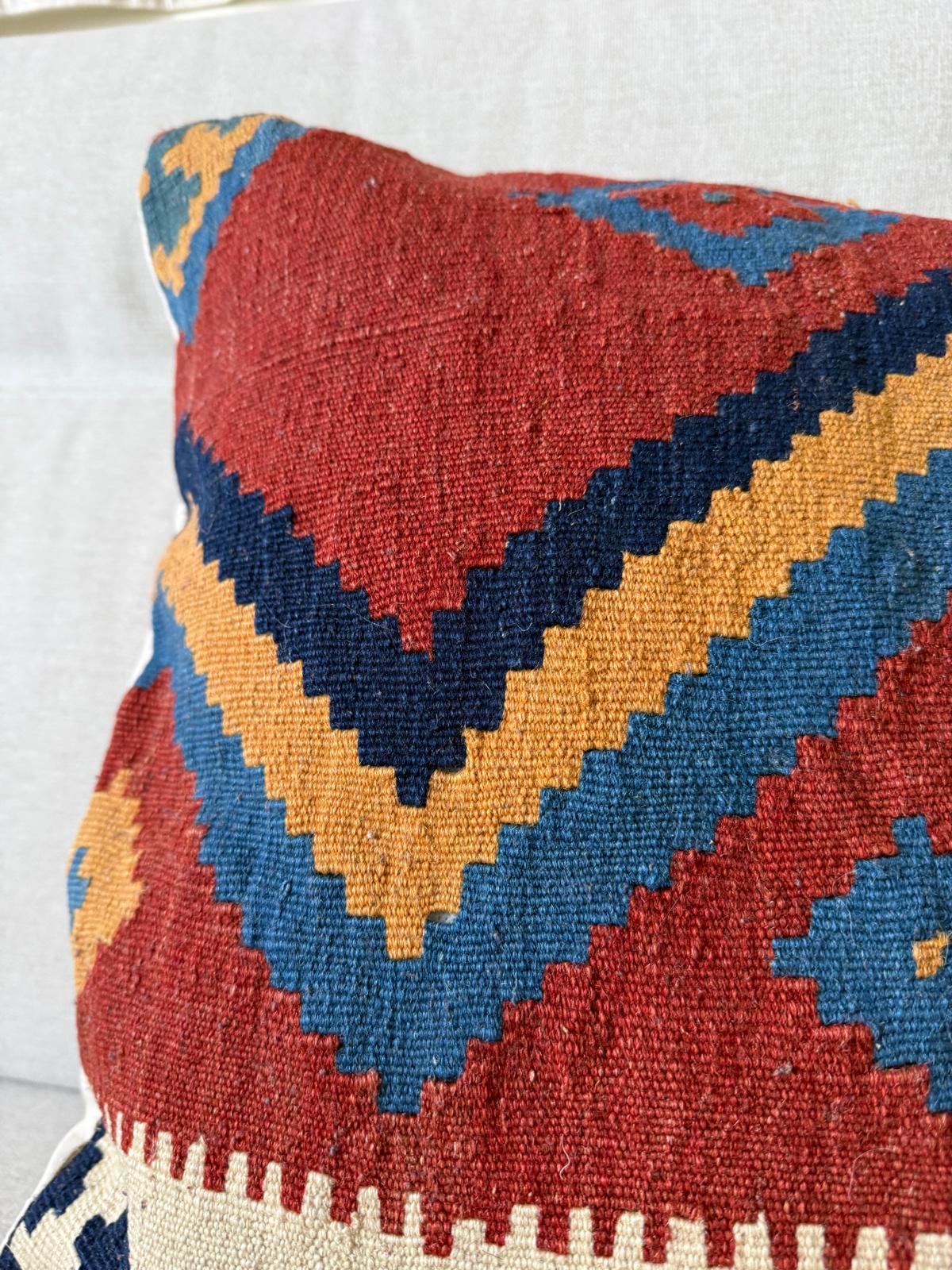 Hand woven Kilim cushion cover (50x50cm)