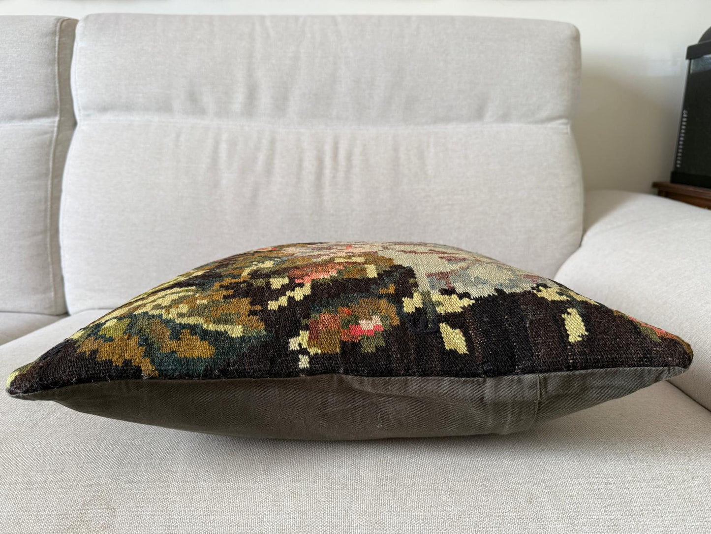 Hand woven Kilim cushion cover (50x50cm)