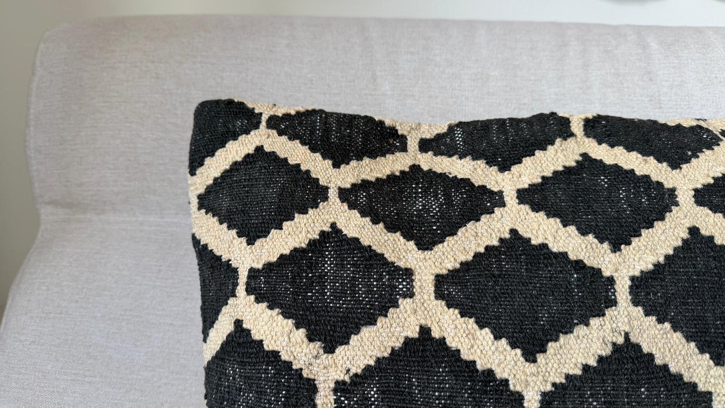 Hand woven Kilim cushion cover (50x50cm)