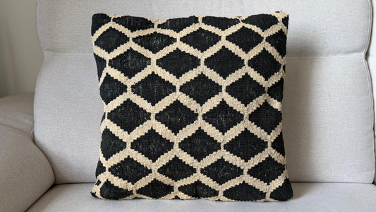 Hand woven Kilim cushion cover (50x50cm)