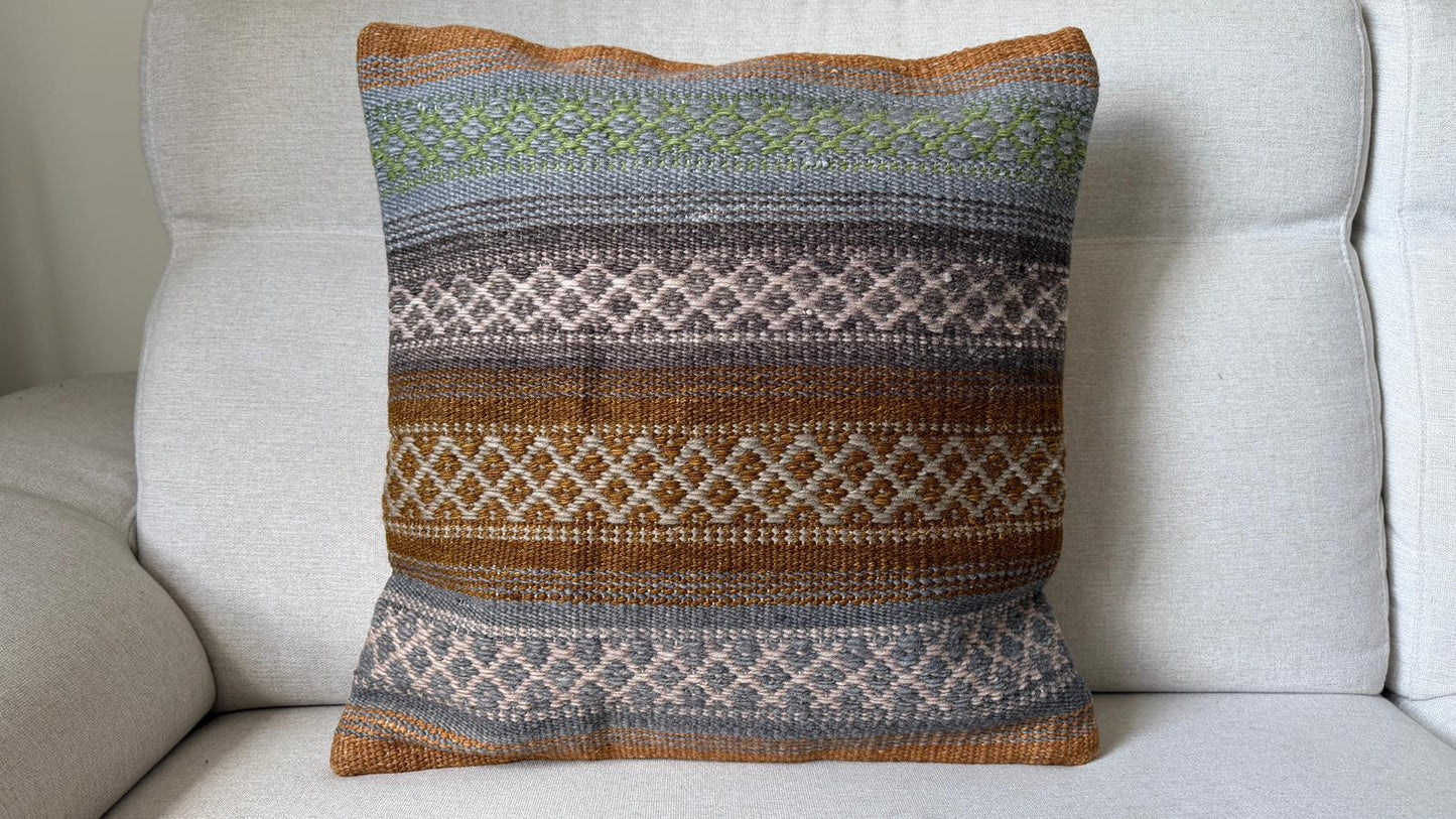 Hand woven Kilim cushion cover (50x50cm)