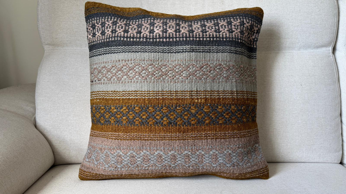 Hand woven Kilim cushion cover (50x50cm)