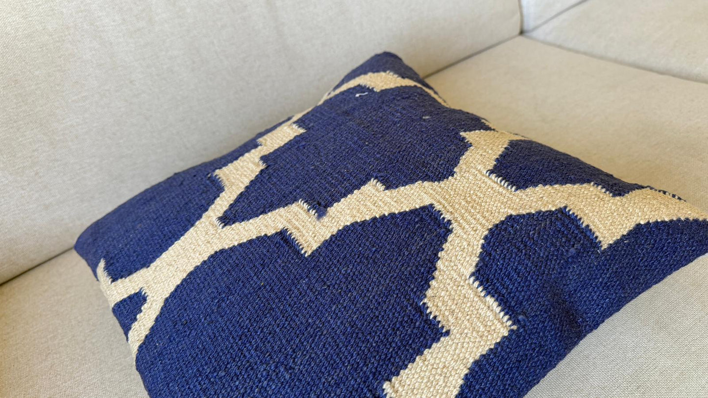 Hand woven Kilim cushion cover (40x40cm)