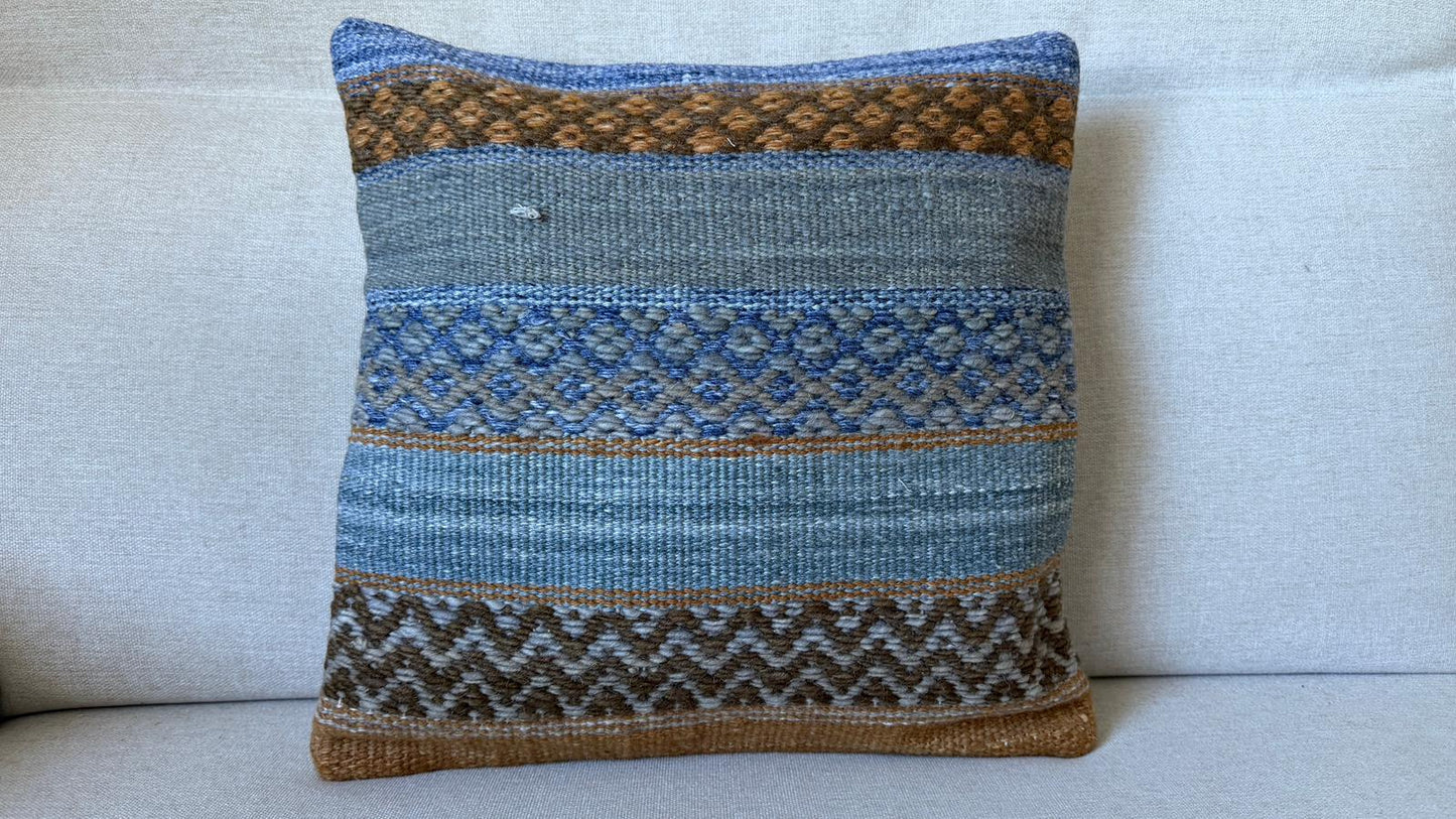 Hand woven Kilim cushion cover (40x40cm)