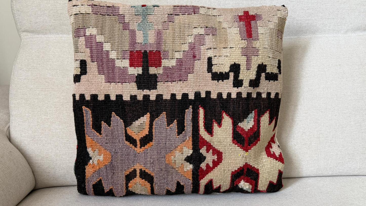 Hand woven Kilim cushion cover (40x40cm)