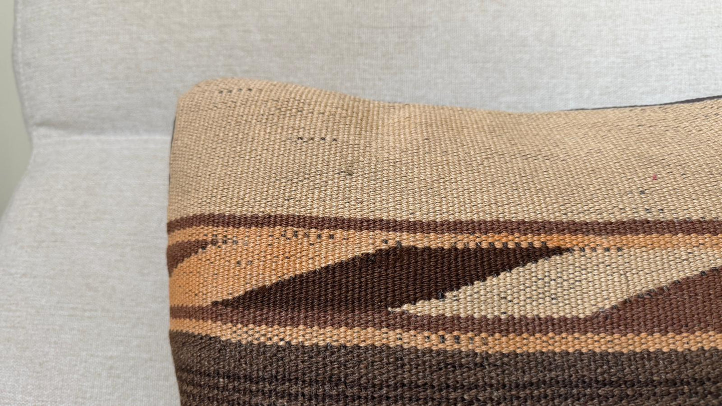 Hand woven Kilim cushion cover (40x40cm)