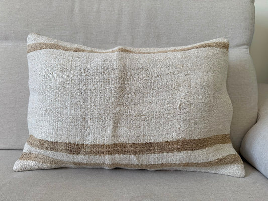 Hemp Hand woven Kilim cushion cover (60x40cm)