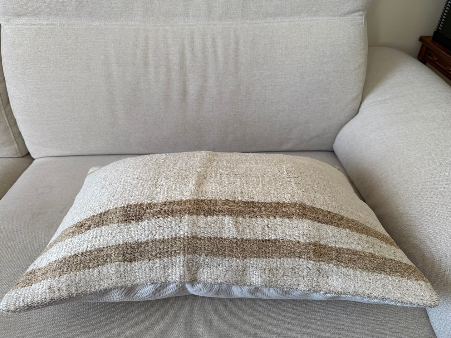 Hemp Hand woven Kilim cushion cover (60x40cm)