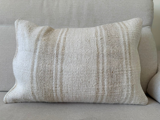 Hemp Hand woven Kilim cushion cover (60x40cm)