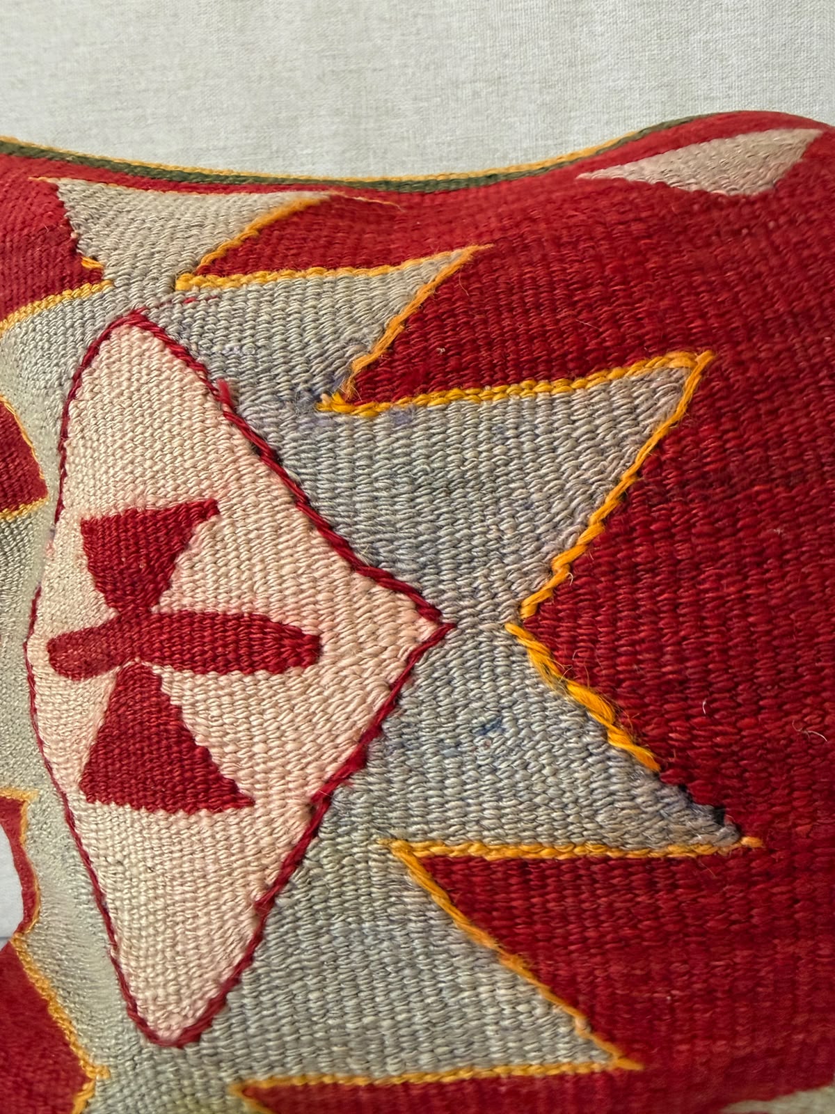 Hand woven Kilim cushion cover (60x40cm)