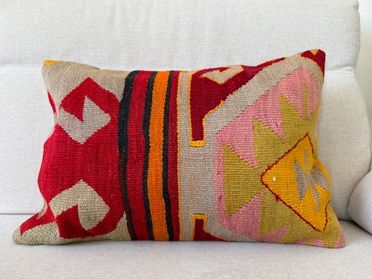 Hand woven Kilim cushion cover (60x40cm)