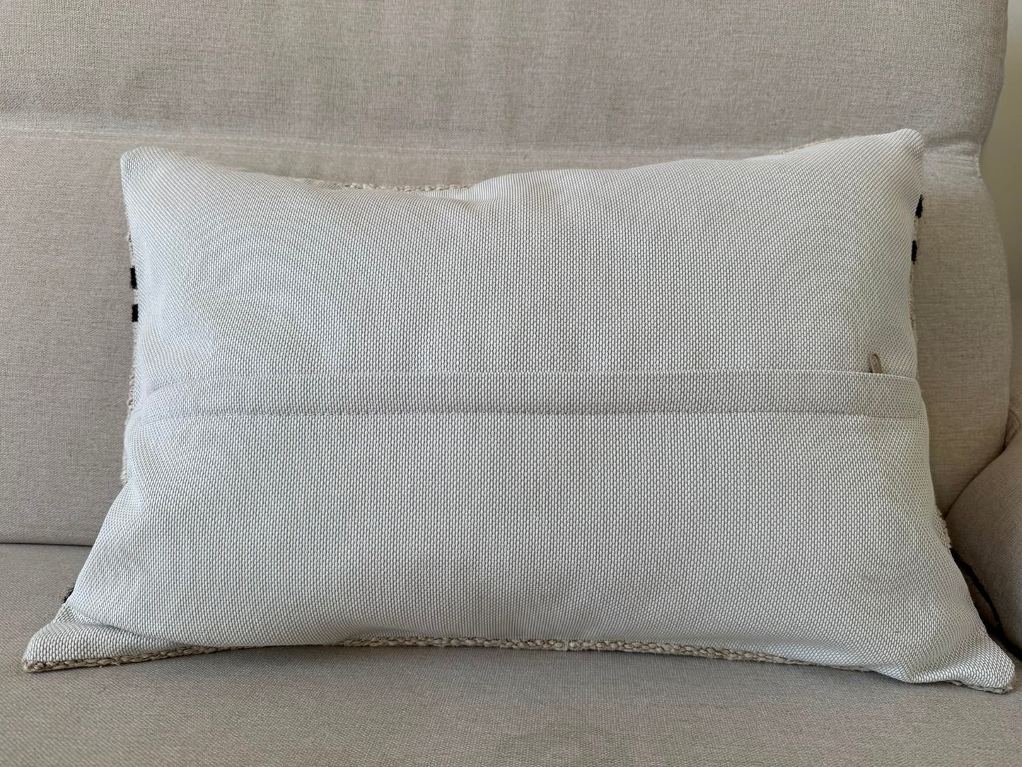 Hemp Hand woven Kilim cushion cover (60x40cm)