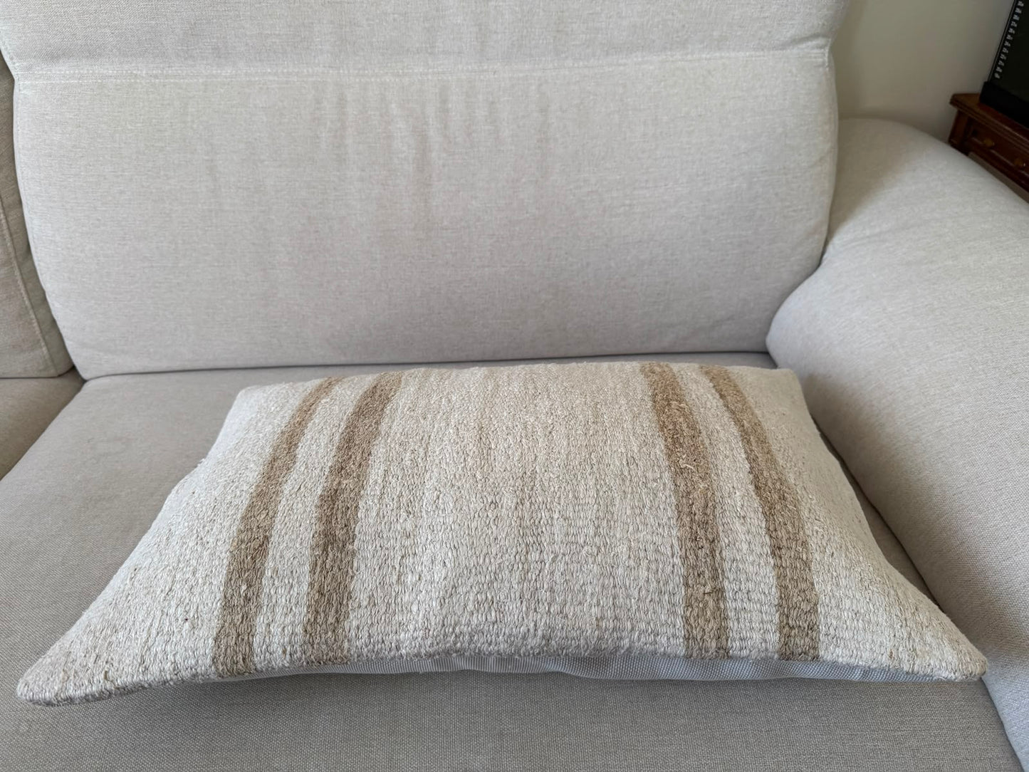 Hemp Hand woven Kilim cushion cover (60x40cm)