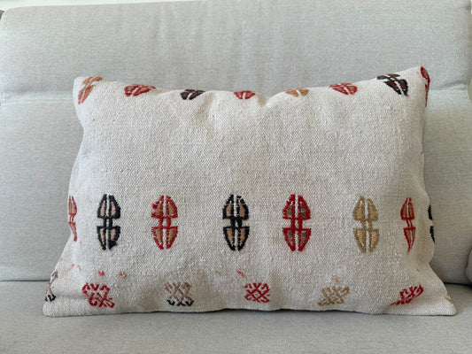 Hemp Hand woven Kilim cushion cover (60x40cm)