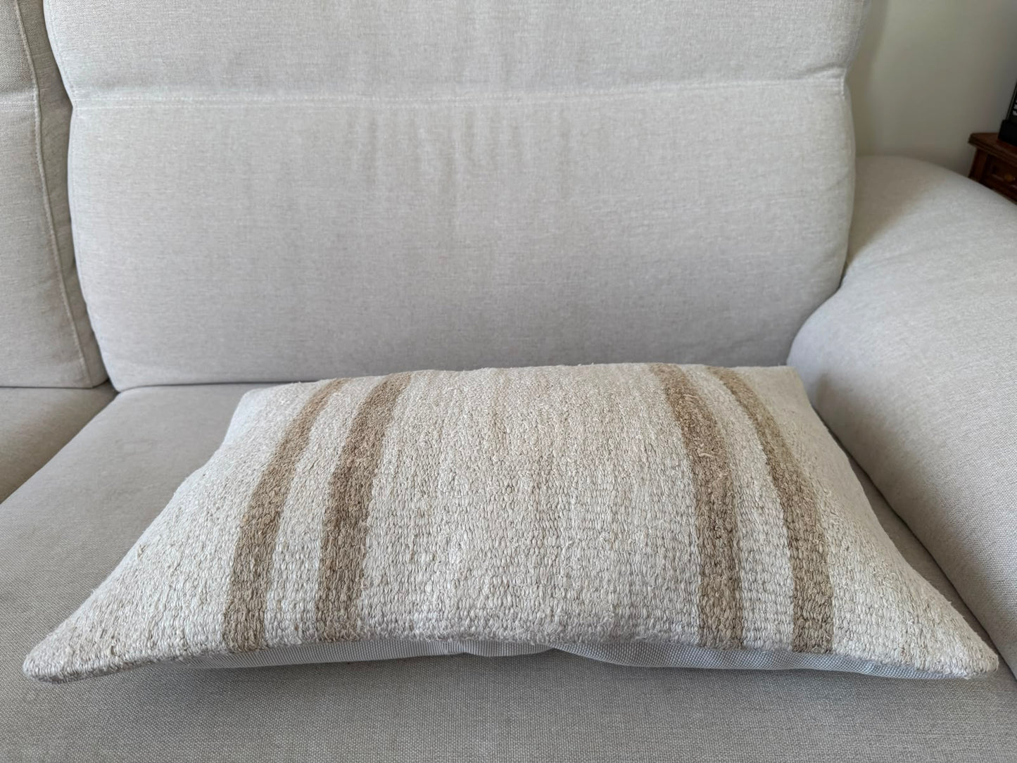 Hemp Hand woven Kilim cushion cover (60x40cm)