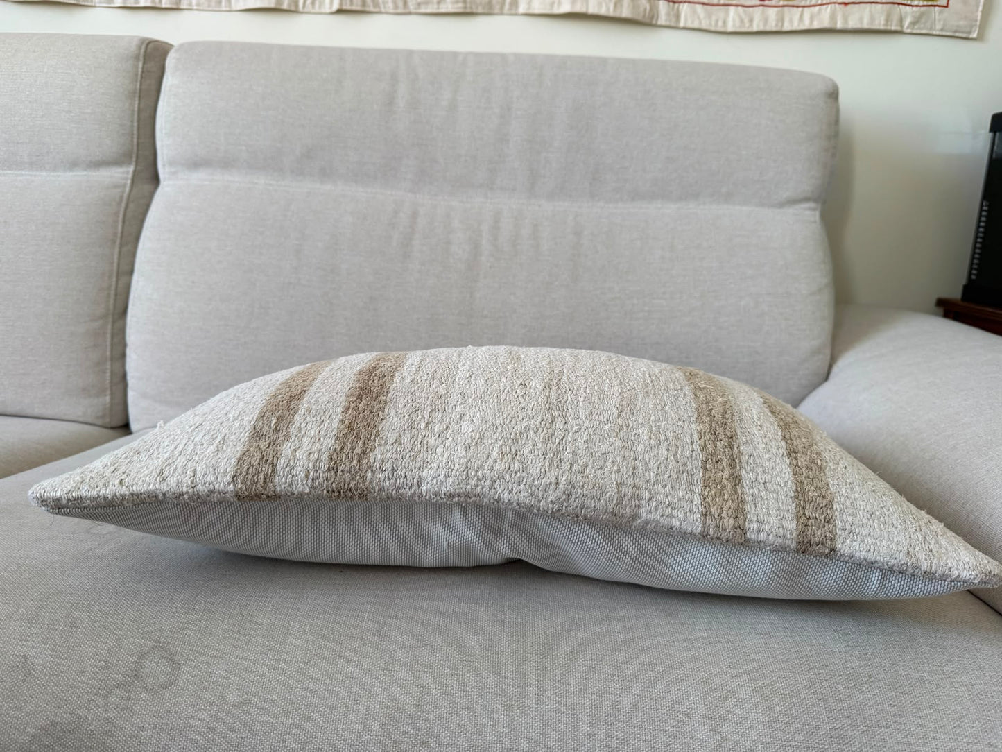 Hemp Hand woven Kilim cushion cover (60x40cm)