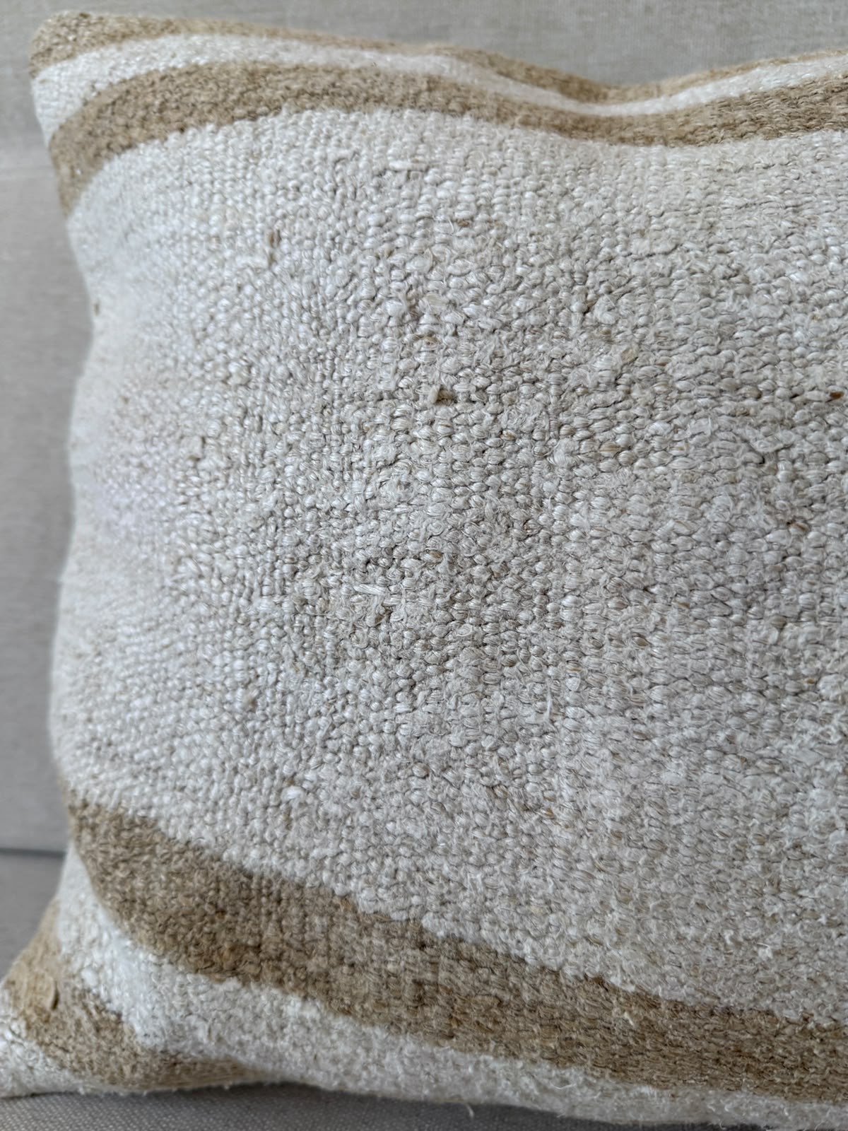 Hemp Hand woven Kilim cushion cover (60x40cm)