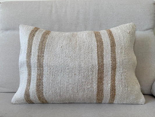 Hemp Hand woven Kilim cushion cover (60x40cm)
