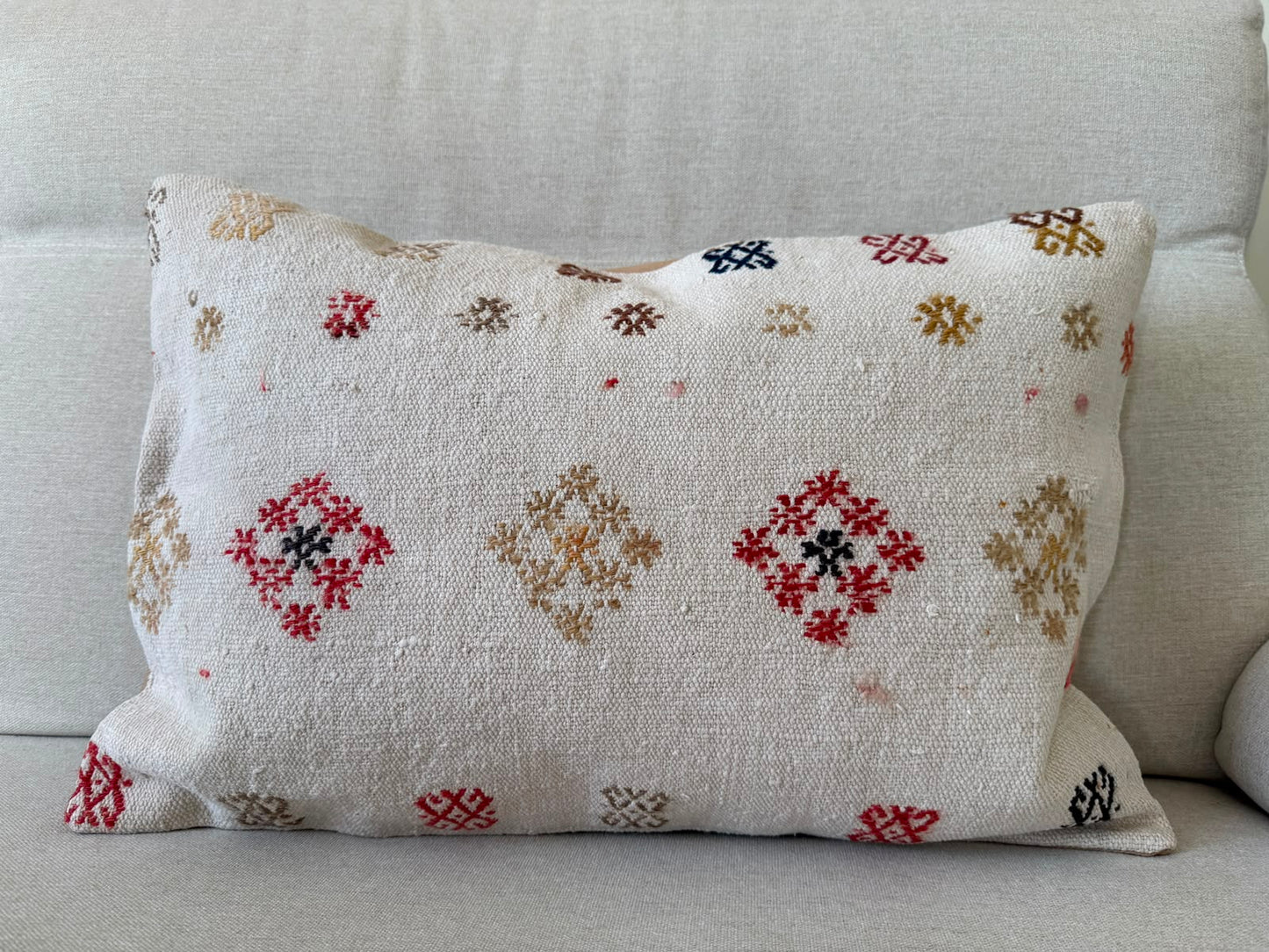 Hemp Hand woven Kilim cushion cover (60x40cm)