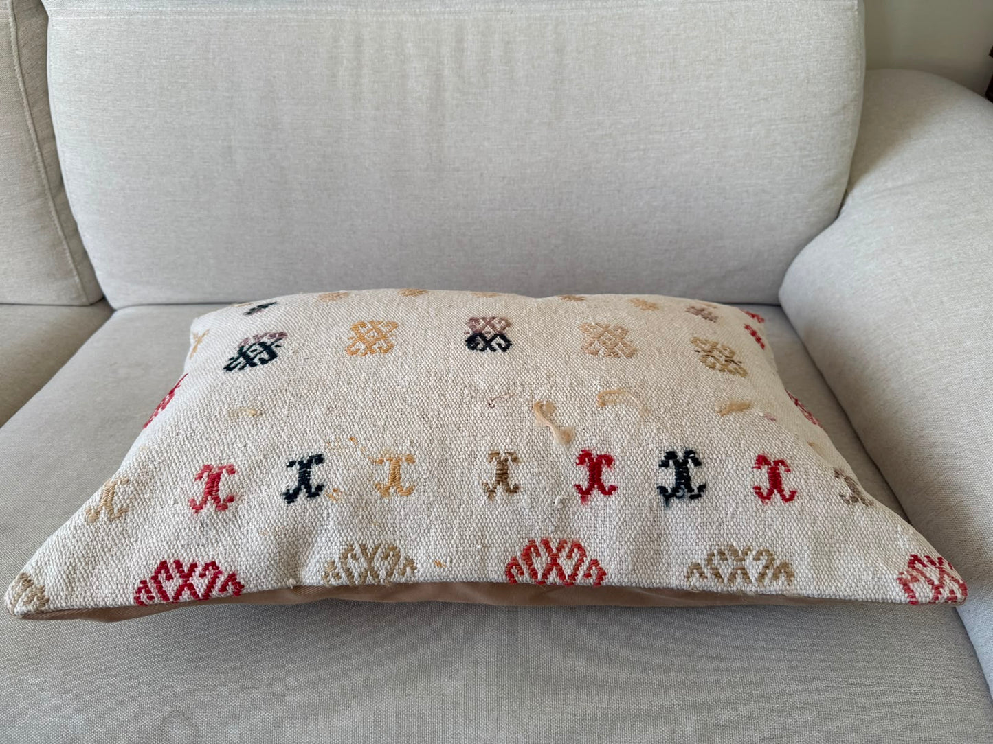 Hemp Hand woven Kilim cushion cover (60x40cm)