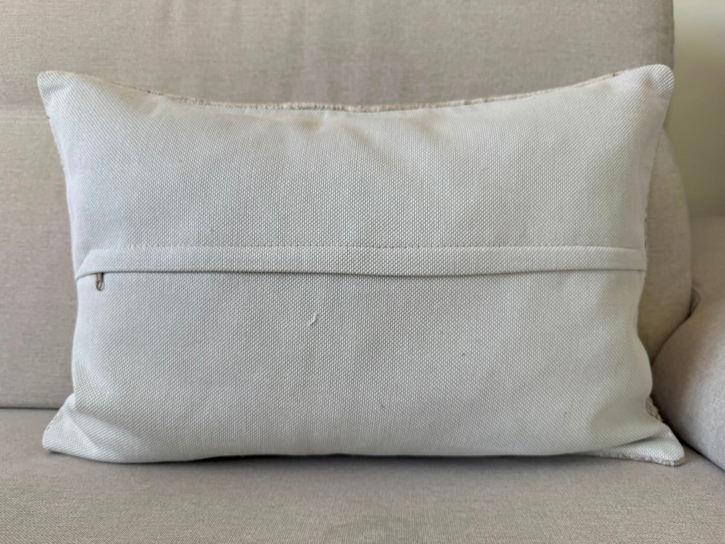 Hemp Hand woven Kilim cushion cover (60x40cm)