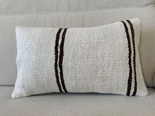 Hamp Hand woven Kilim cushion cover (50x30cm)