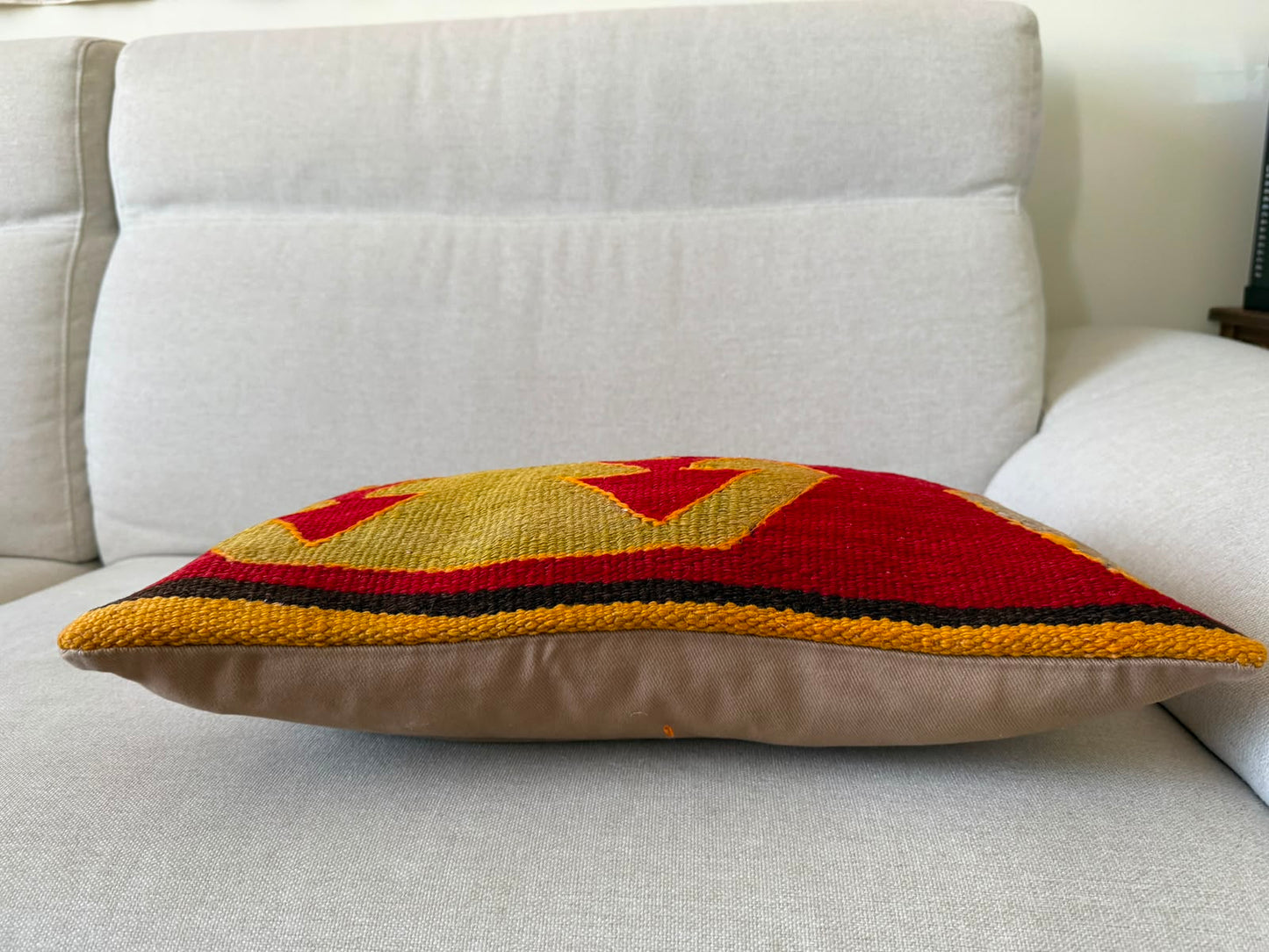 Hamp Hand woven Kilim cushion cover (50x30cm)