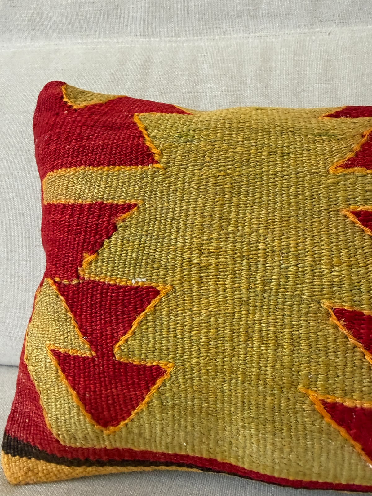 Hamp Hand woven Kilim cushion cover (50x30cm)