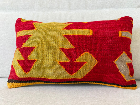 Hamp Hand woven Kilim cushion cover (50x30cm)