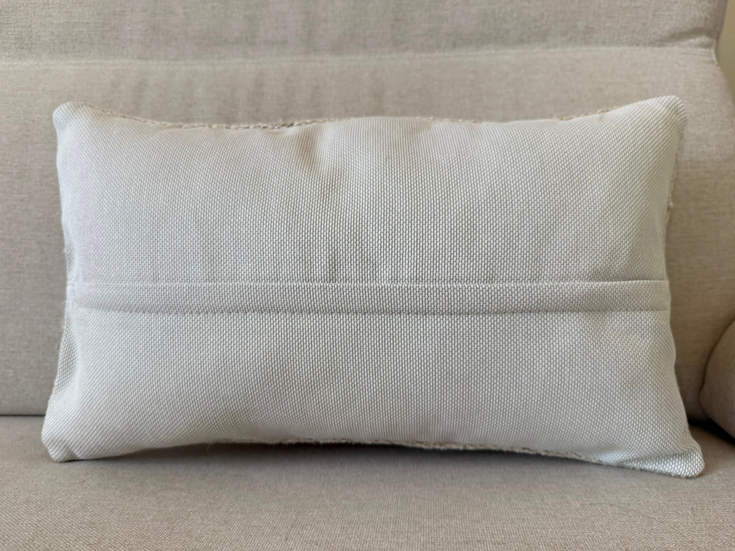Hamp Hand woven Kilim cushion cover (50x30cm)